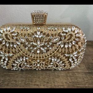 Formal clutch purse